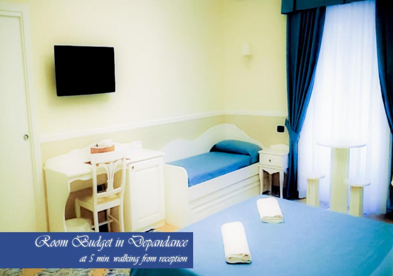 Bed & Breakfast Medea Napoli Ngoại thất bức ảnh