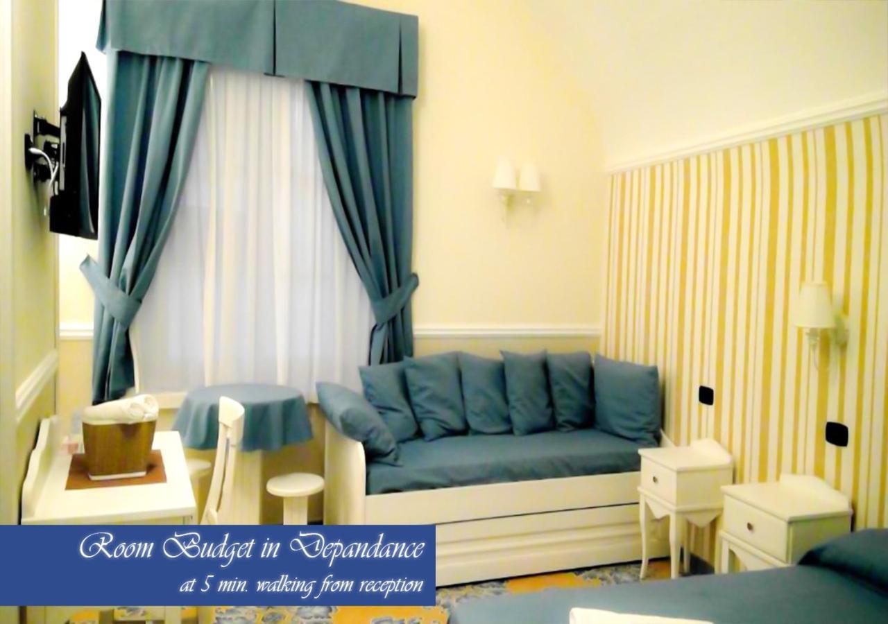 Bed & Breakfast Medea Napoli Ngoại thất bức ảnh