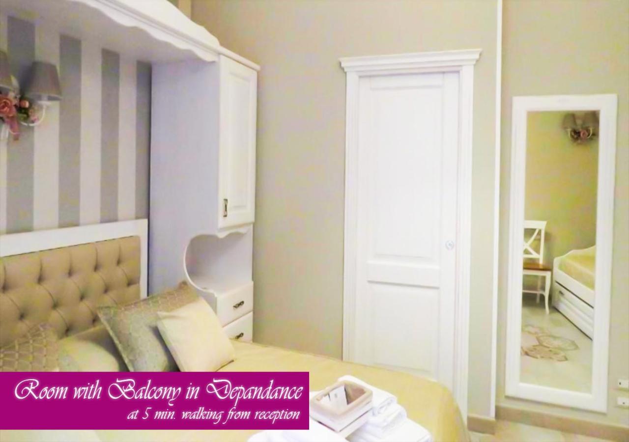 Bed & Breakfast Medea Napoli Ngoại thất bức ảnh