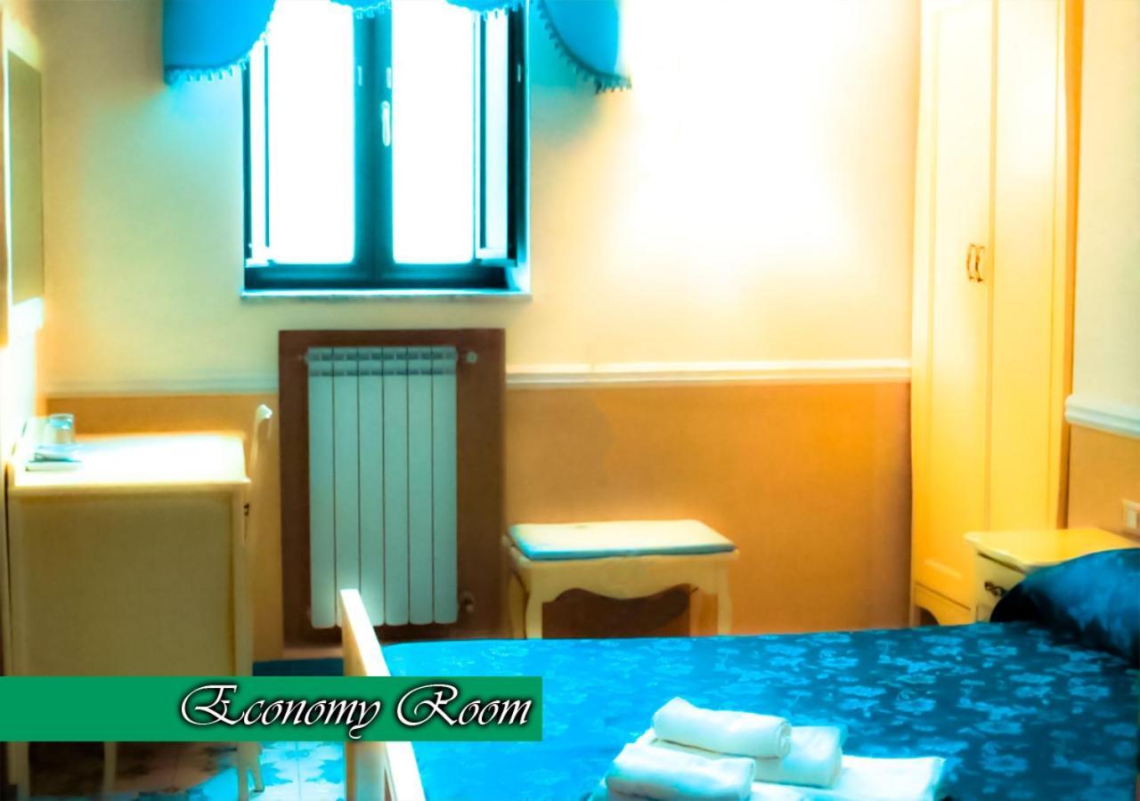 Bed & Breakfast Medea Napoli Ngoại thất bức ảnh