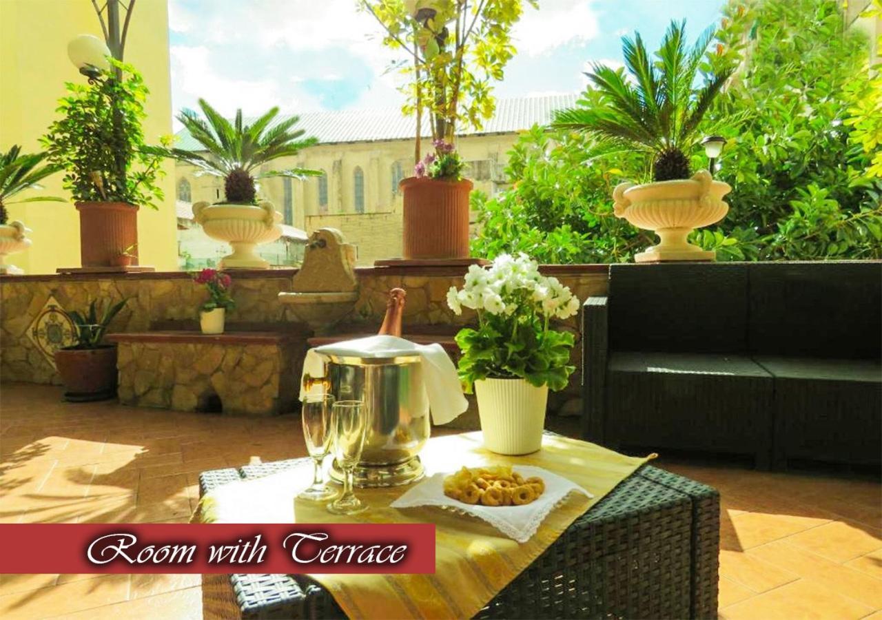Bed & Breakfast Medea Napoli Ngoại thất bức ảnh