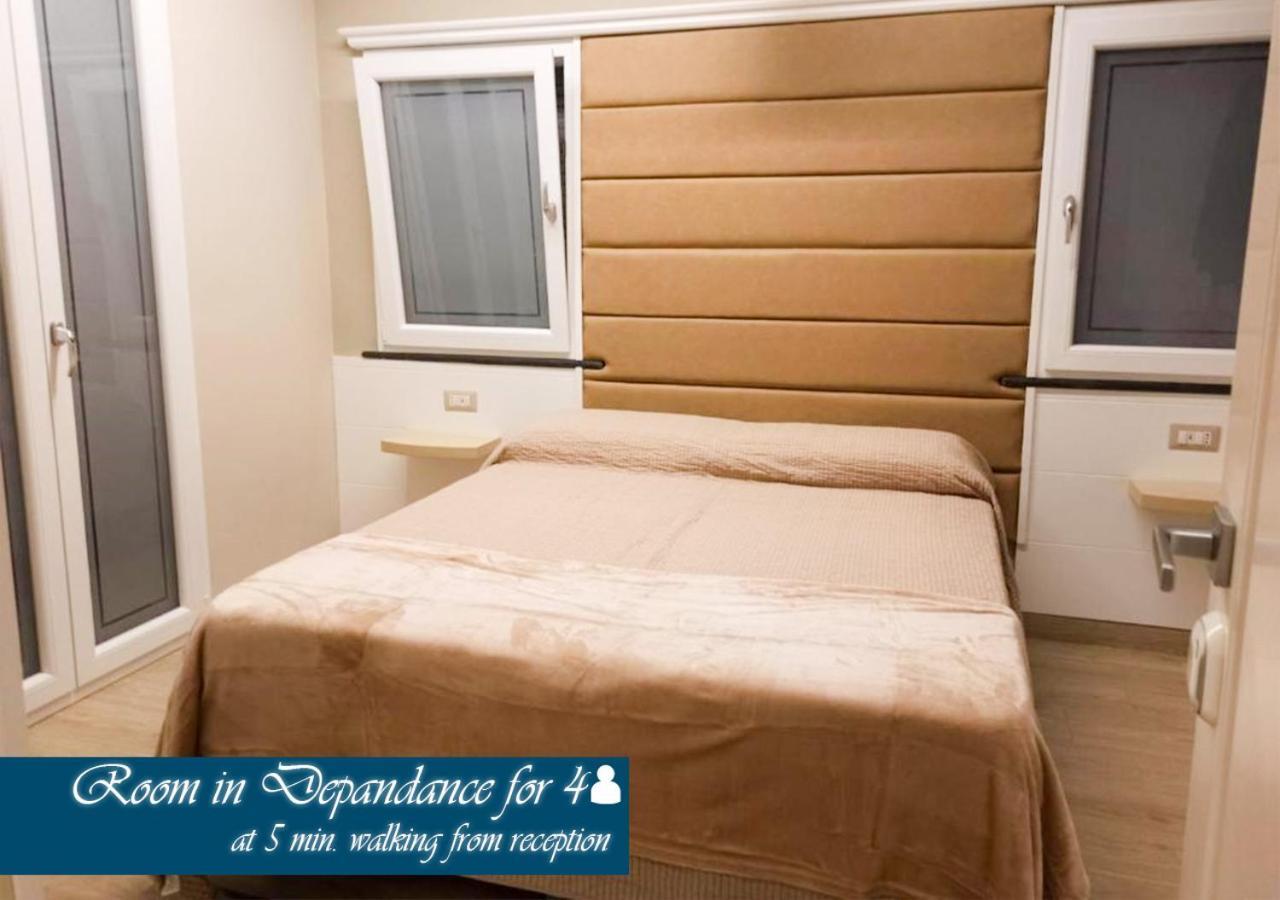 Bed & Breakfast Medea Napoli Ngoại thất bức ảnh