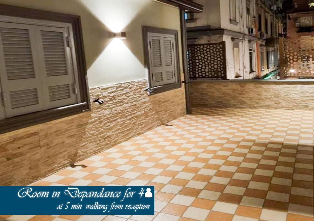 Bed & Breakfast Medea Napoli Ngoại thất bức ảnh